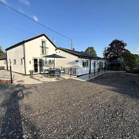 Finwood Green Farm Holiday Cottages-The Calf Shed And The Milk Parlour Henley-in-Arden Zimmer foto