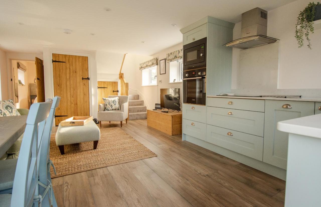 Finwood Green Farm Holiday Cottages-The Calf Shed And The Milk Parlour Henley-in-Arden Exterior foto