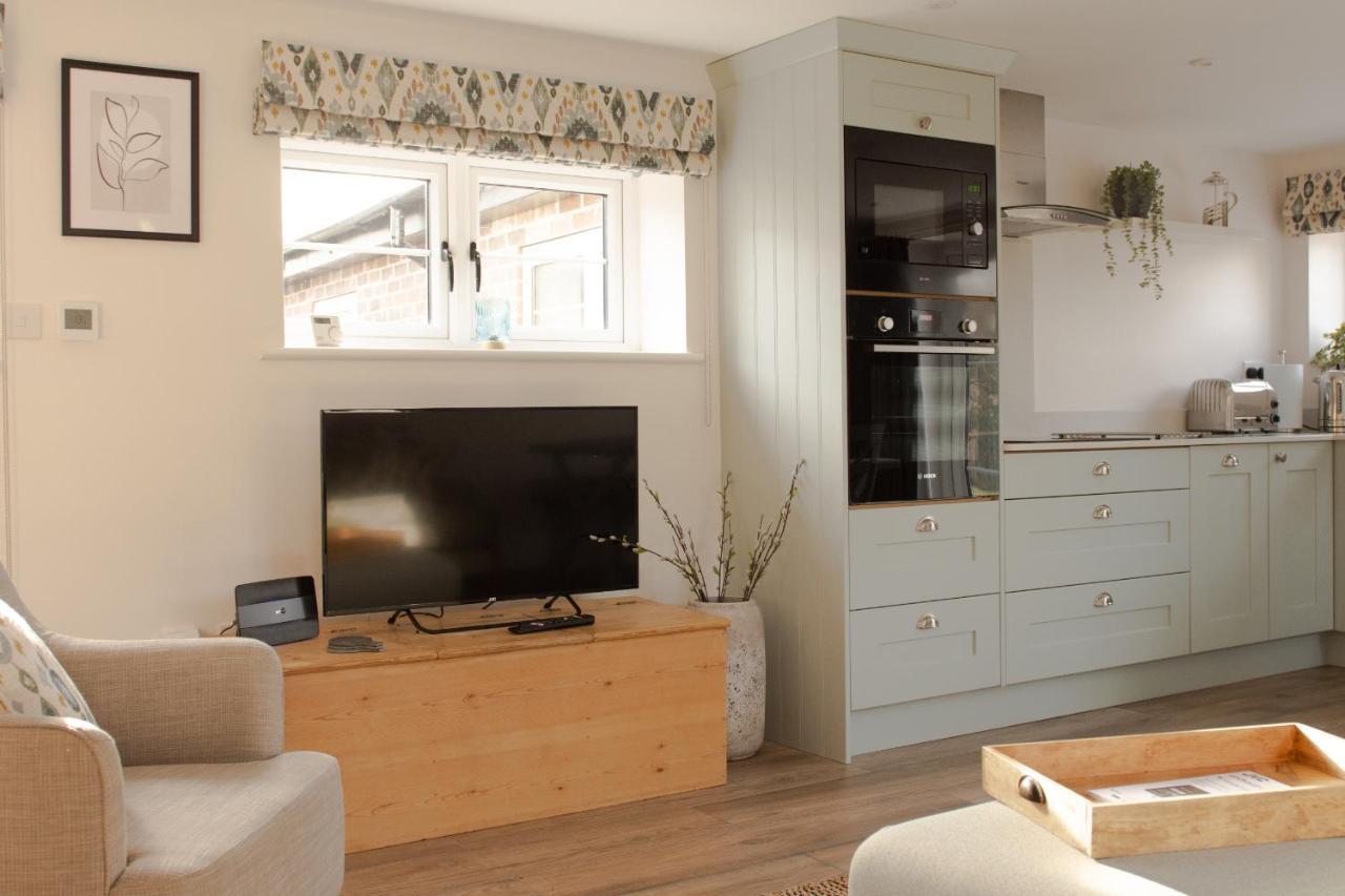 Finwood Green Farm Holiday Cottages-The Calf Shed And The Milk Parlour Henley-in-Arden Exterior foto